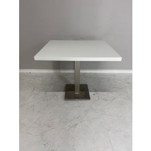 Welltrade kantinetafel wit met RVS kolompoot (vt7086)