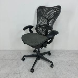 Herman Miller Mirra type 1 (bs410)