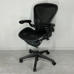 Herman Miller Aeron Zwart (bs810a)