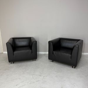 Welltrade zwarte fauteuils (bank087)