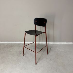 PLANQ barstoel (kr100)
