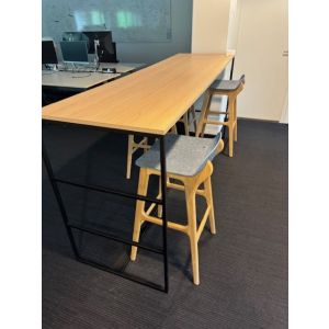 Welltrade hoge vergadertafel (vt077)