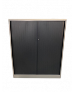 Ahrend jaloeziedeurkast (ljka79)